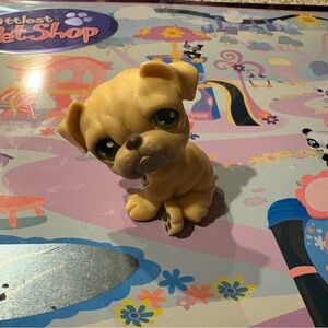 Authentic Hasbro Littlest Pet Shop LPS # 107 Tan Blonde Bulldog Green Eyes
